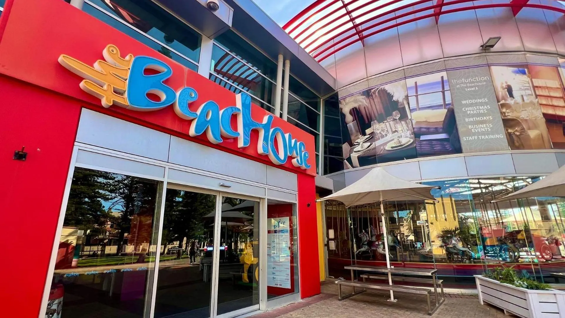Belle Escapes - Glenelg Seaside Family Stay